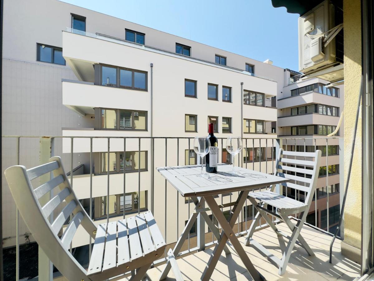 Corvin City Apartment - Free Parking- Budapest Kültér fotó